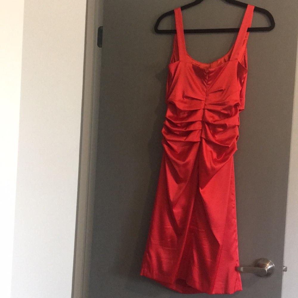 Dress - Picture 3 of 5